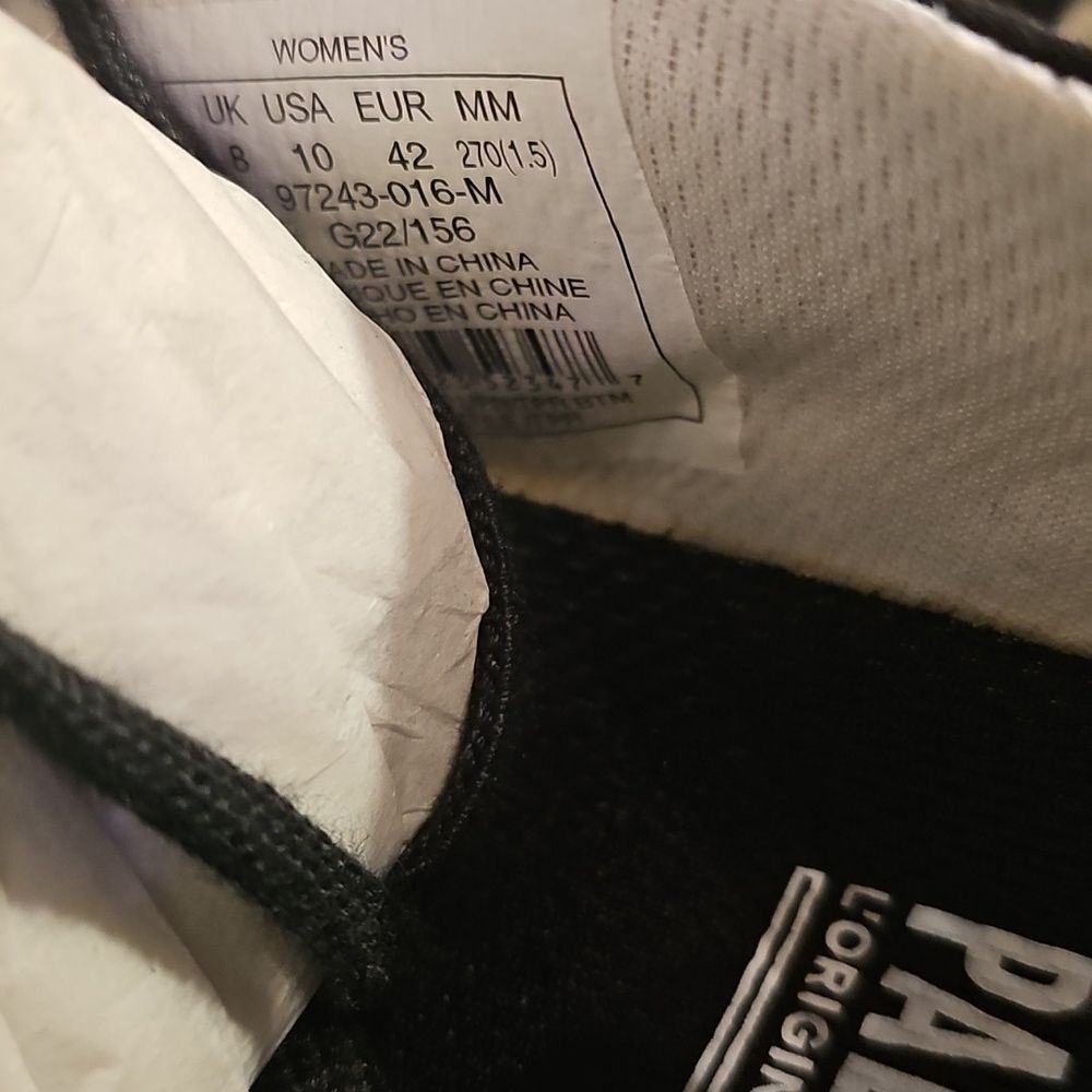 Palladium Revolt LO TX Sneakers in Black and Marshmallow - Picture 4 of 11